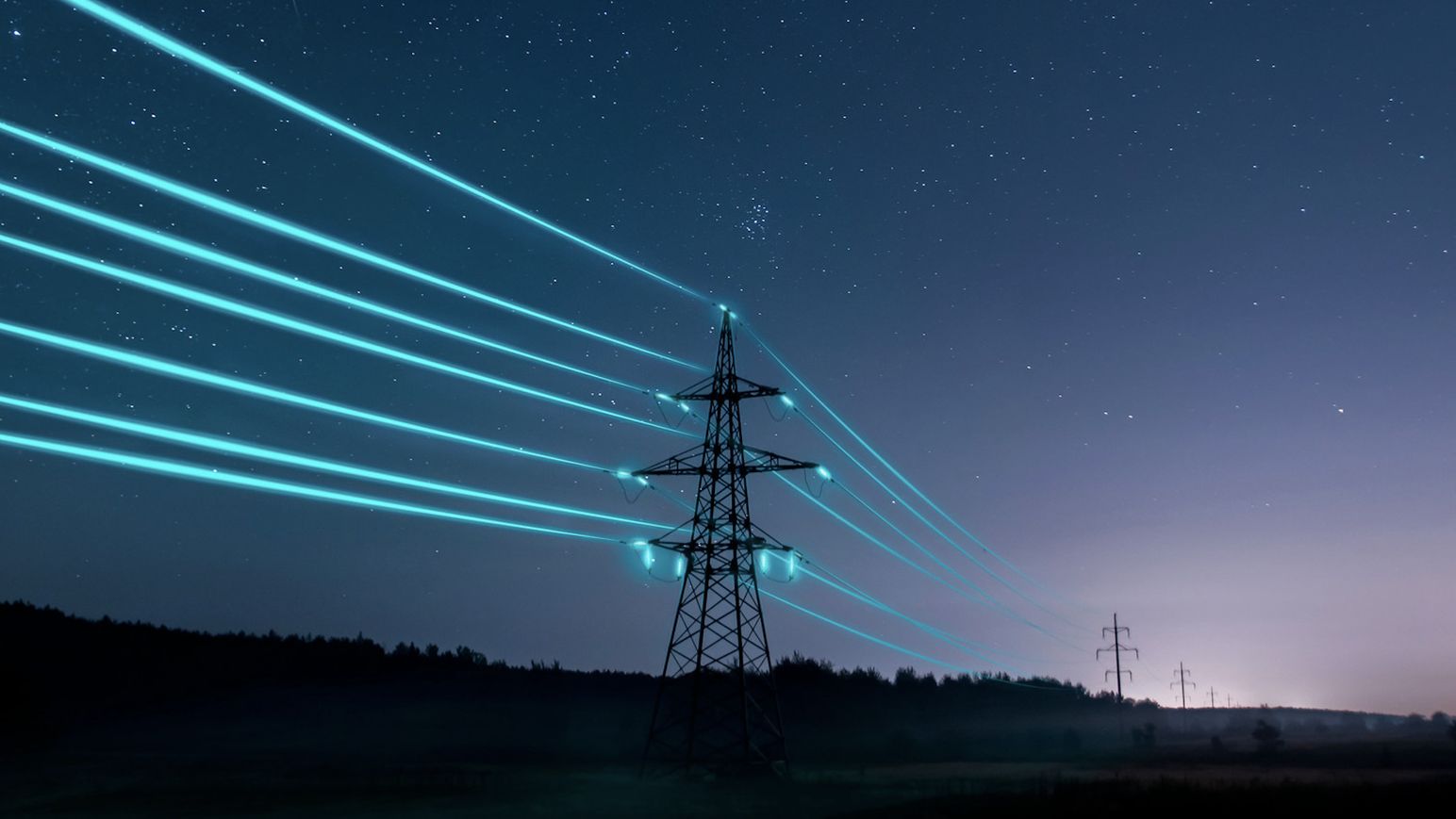 Daljnovod z osvetljenimi kabli, ki ponazarjajo pretok električne energije.